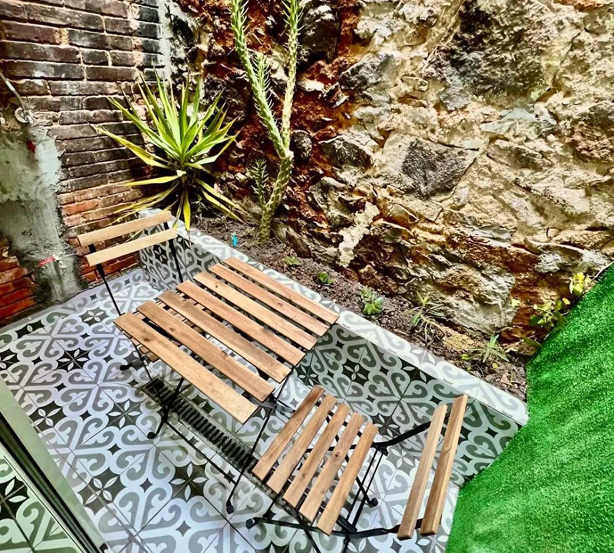 B4 Estudio Nuevo! Cocina Y Bano Privado! A 1 Calle Del Metro Barcelona 0*,