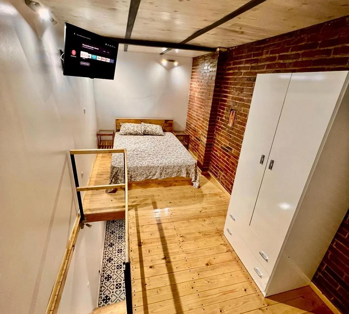 B4 Estudio Nuevo! Cocina Y Bano Privado! A 1 Calle Del Metro Barcelona