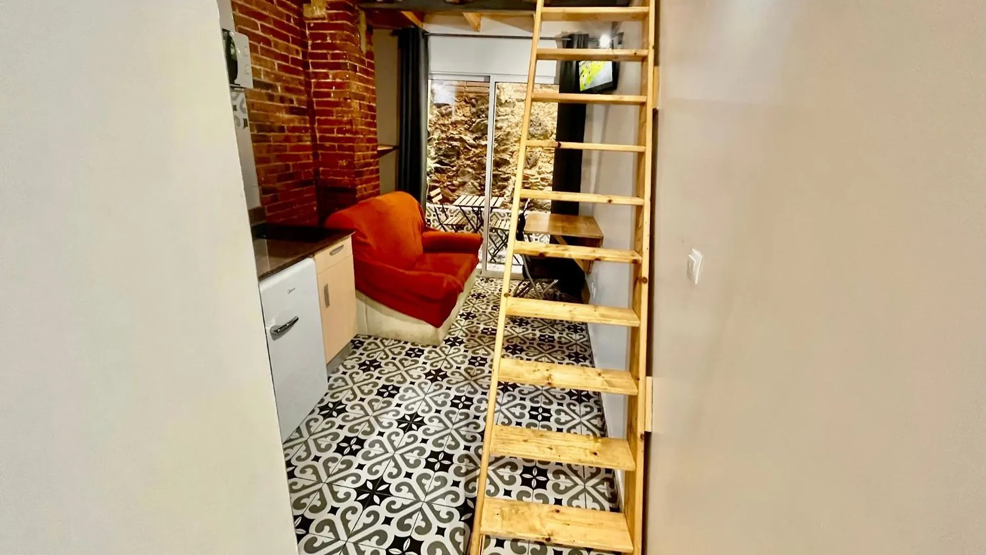 Апартаменты B4 Estudio Nuevo! Cocina Y Bano Privado! A 1 Calle Del Metro Барселона